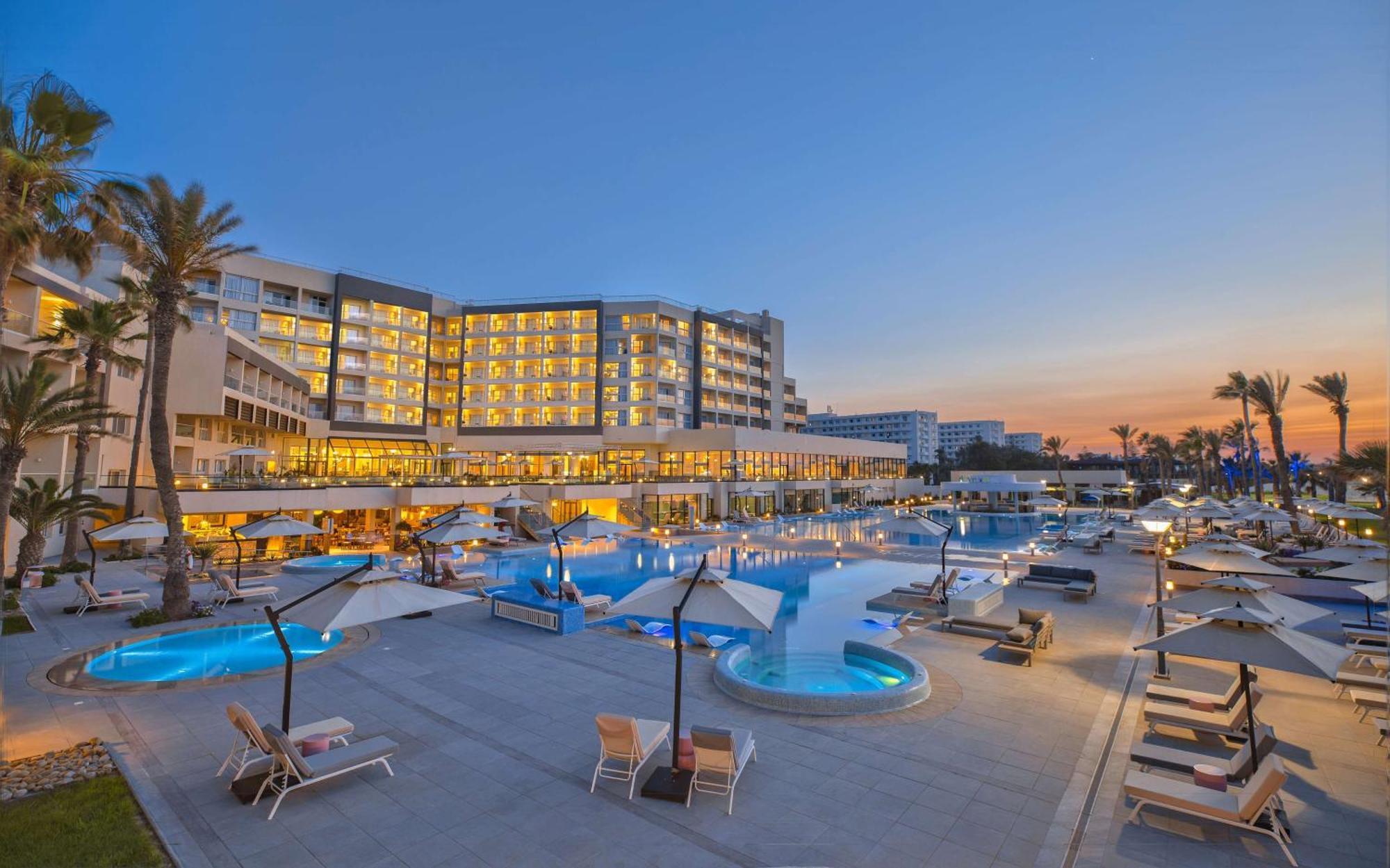 Hilton Skanes Monastir Beach Resort Exterior photo